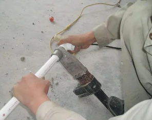 水富漏水维修电话